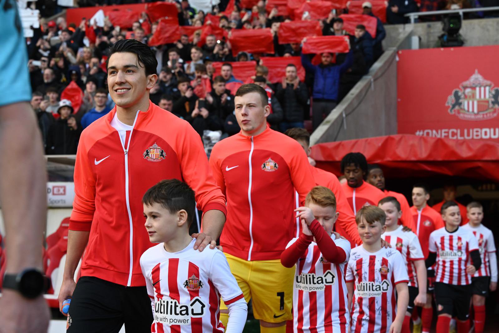 Win unique prizes with Foundation of Light Day prize draws