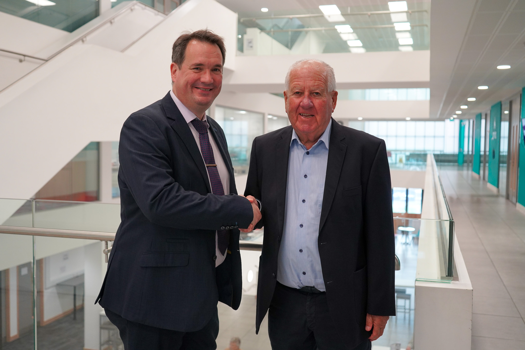 Foundation of Light and Stagecoach join forces to support young people 