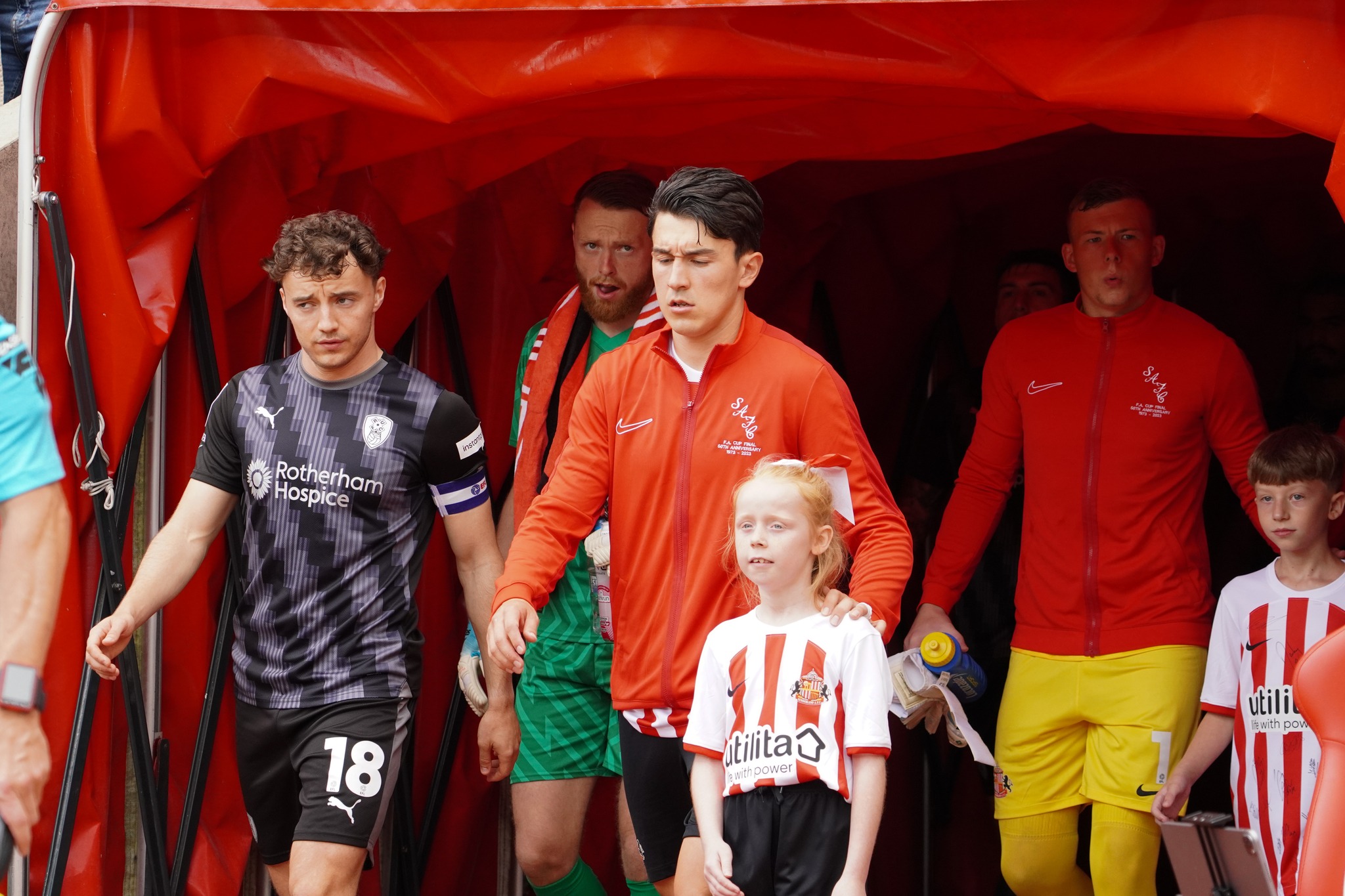 Win mascot place v QPR
