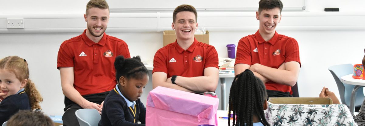 YOUNGSTERS, FAMILIES AND PLAYERS CELEBRATE EFL DAY OF ACTION