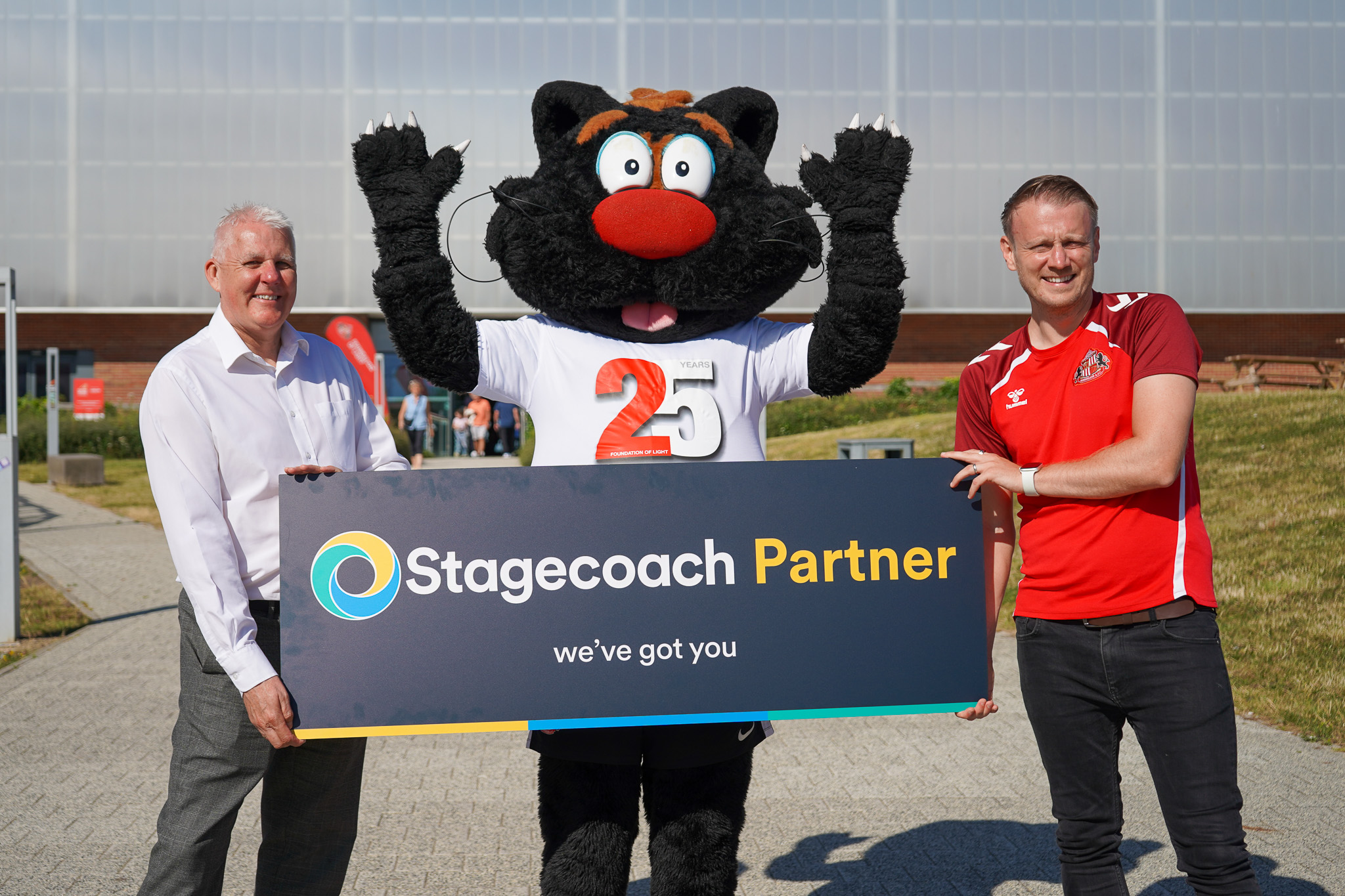 Stagecoach backs Foundation of Light Family Fun Day to help Sunderland families make the most of summer
