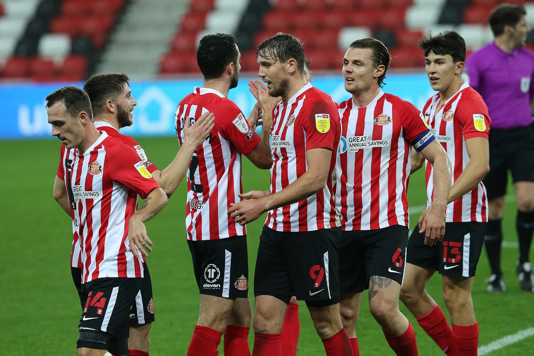 Early bird Mark wins signed Wyke shirt